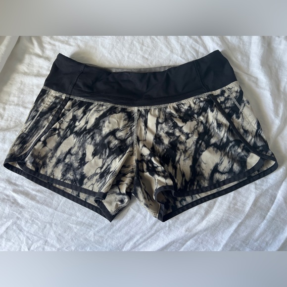 lululemon athletica Pants - Lululemon Speed Up Shorts